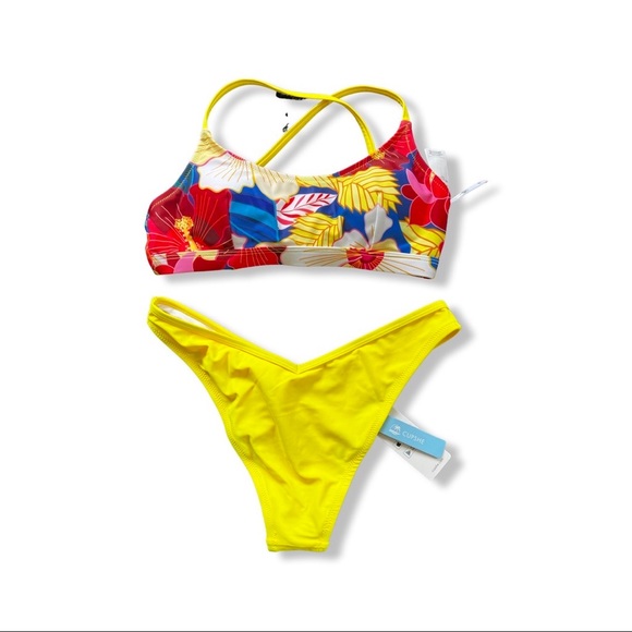 Cupshe Other - NWT sporty cute Cupshe bikini in small
